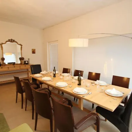 Apartment Sarena
